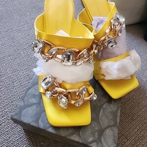 New!! Yellow Heeled Sandals with Gold Chain Crystal-Embellished Heels